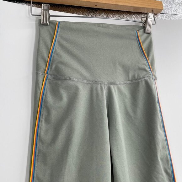 Nike Dri-Fit Yoga High Rise Green Rainbow Stripe Leggings Womens XS Athletic - Picture 11 of 12